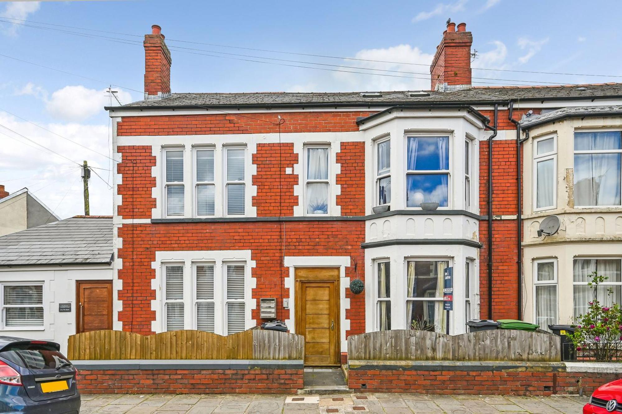 Family 1 Bed Apt Near Cardiff City Centre, Free Parking, Quiet, Secure Neighbourhood Buitenkant foto